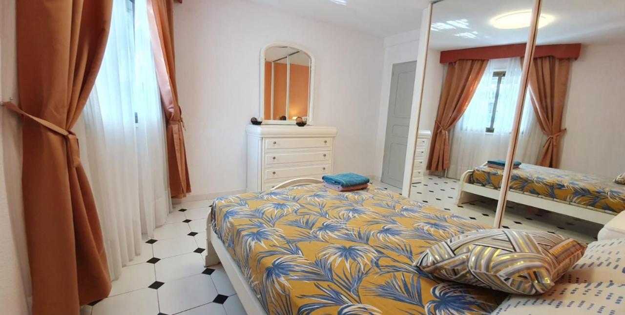 Encantadora Vivienda En El Paseo Maritimo De 살루 외부 사진